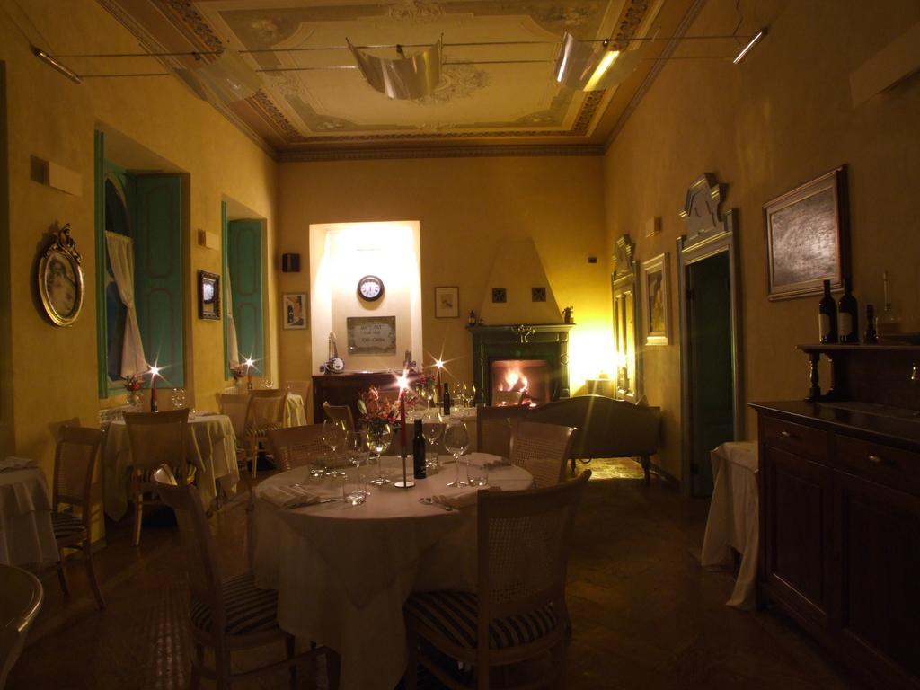 Locanda Chi Ghinn แวร์บาเนีย ภายนอก รูปภาพ