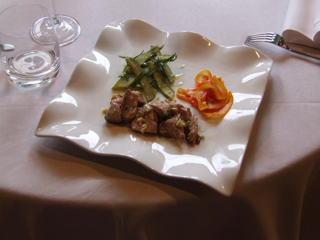Locanda Chi Ghinn แวร์บาเนีย ภายนอก รูปภาพ