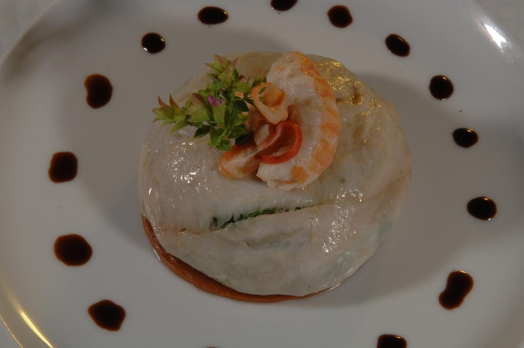 Locanda Chi Ghinn แวร์บาเนีย ภายนอก รูปภาพ