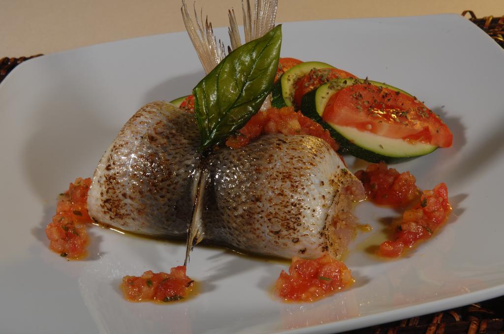 Locanda Chi Ghinn แวร์บาเนีย ภายนอก รูปภาพ